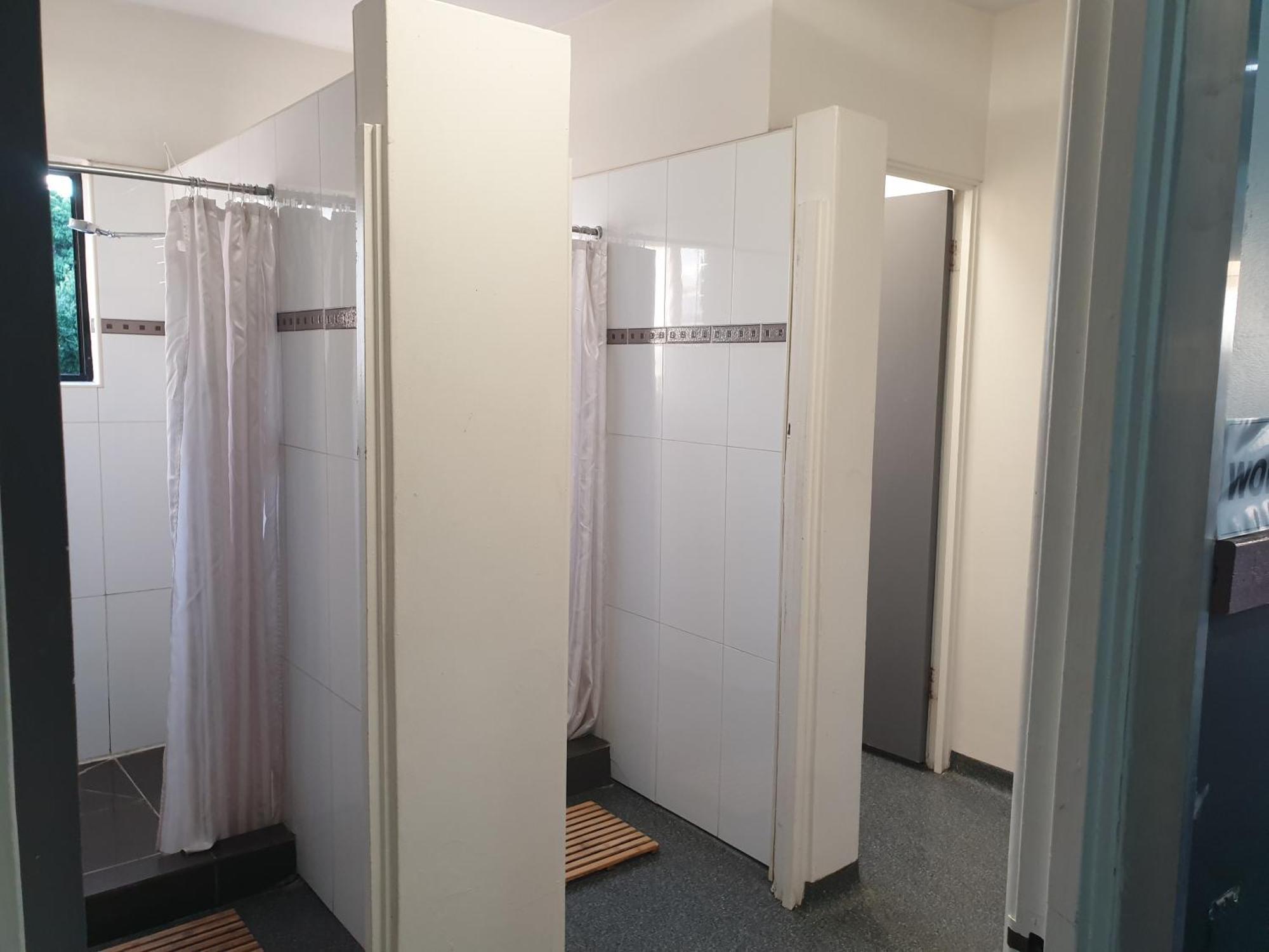 בריסביין Kingsford Riverside Inn מראה חיצוני תמונה