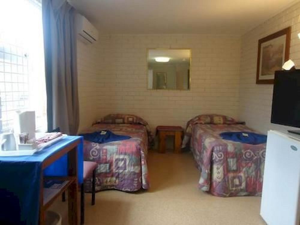 בריסביין Kingsford Riverside Inn מראה חיצוני תמונה