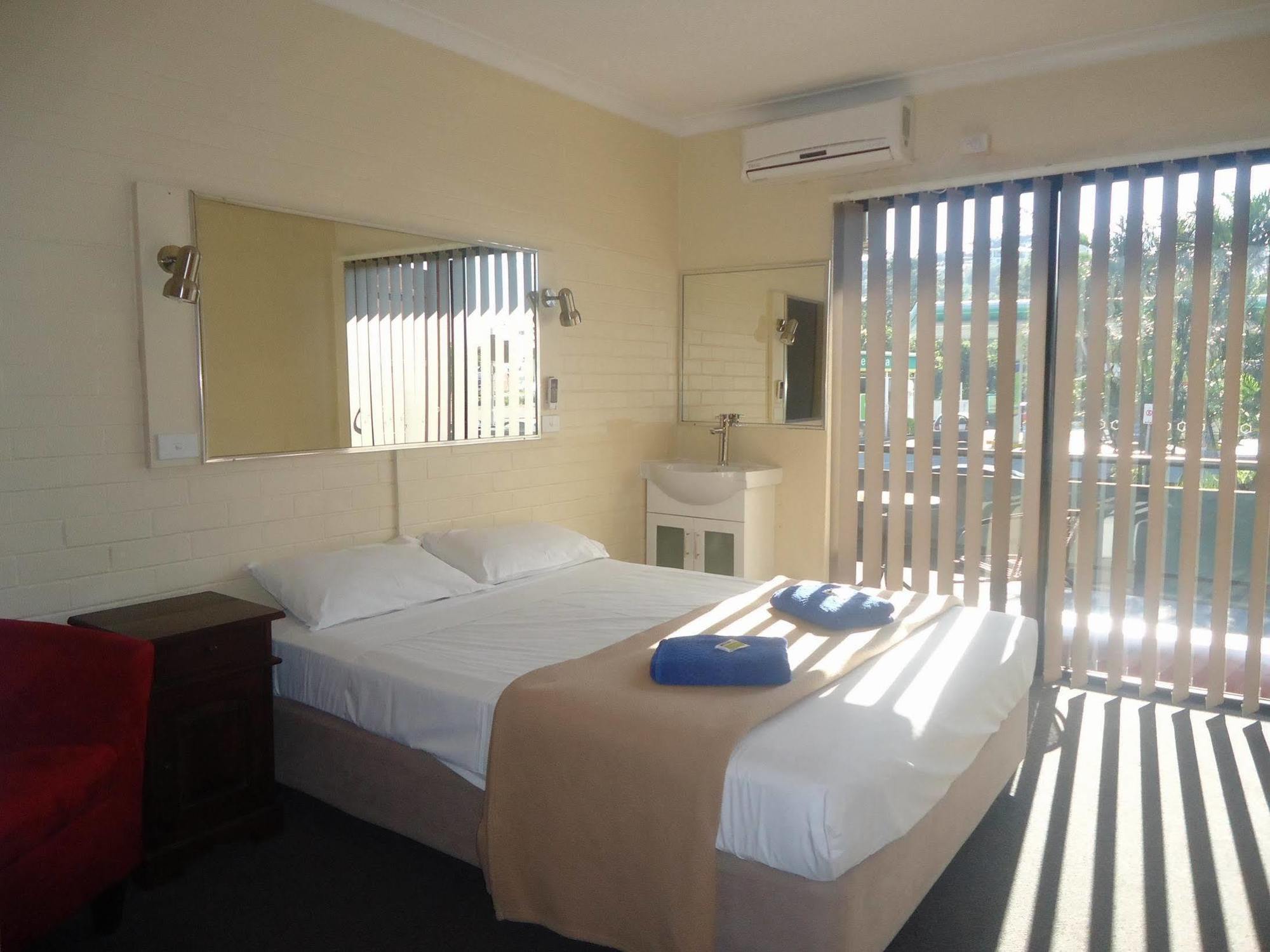 בריסביין Kingsford Riverside Inn מראה חיצוני תמונה